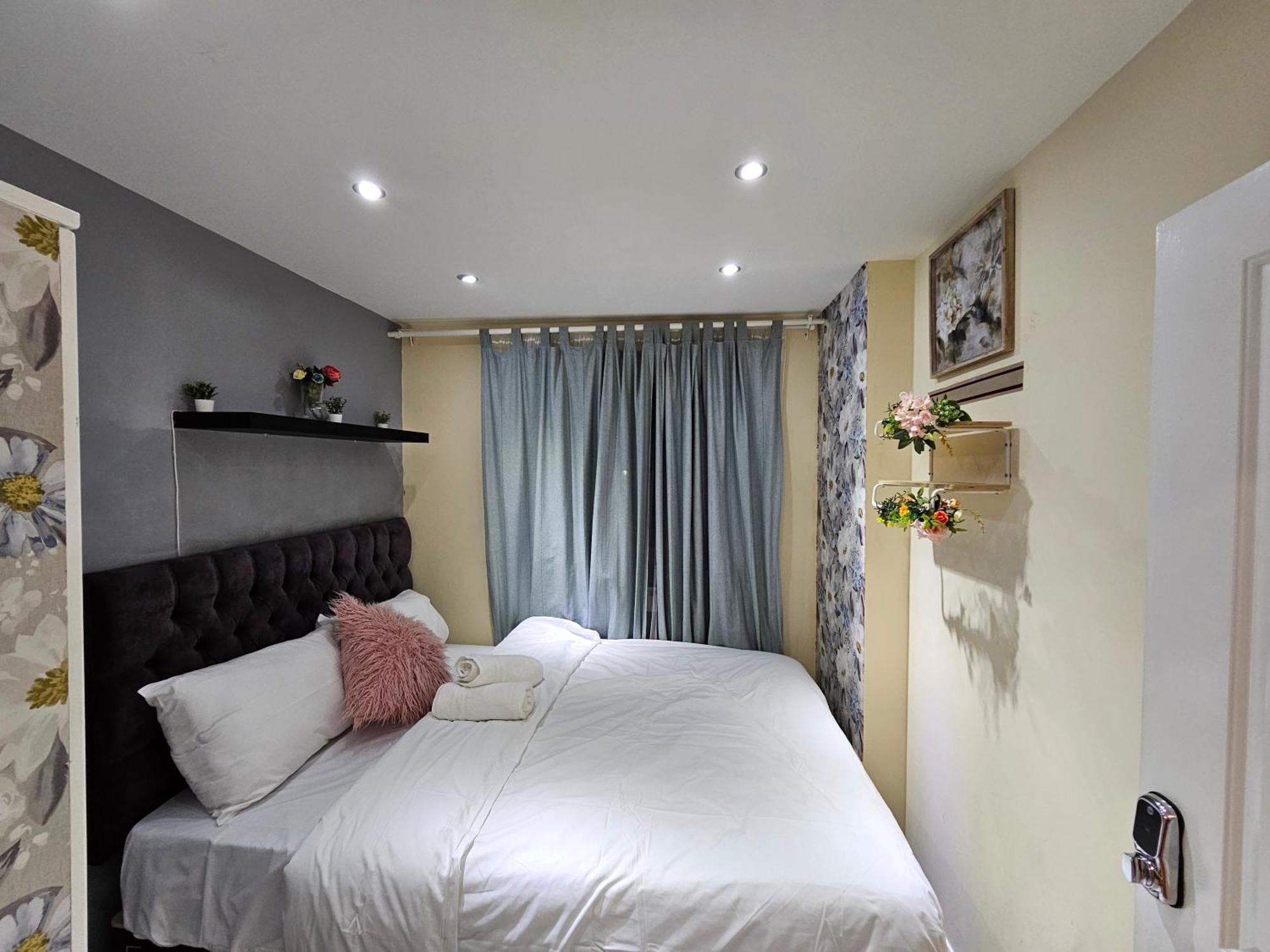 Wallwood Rooms London Exterior photo